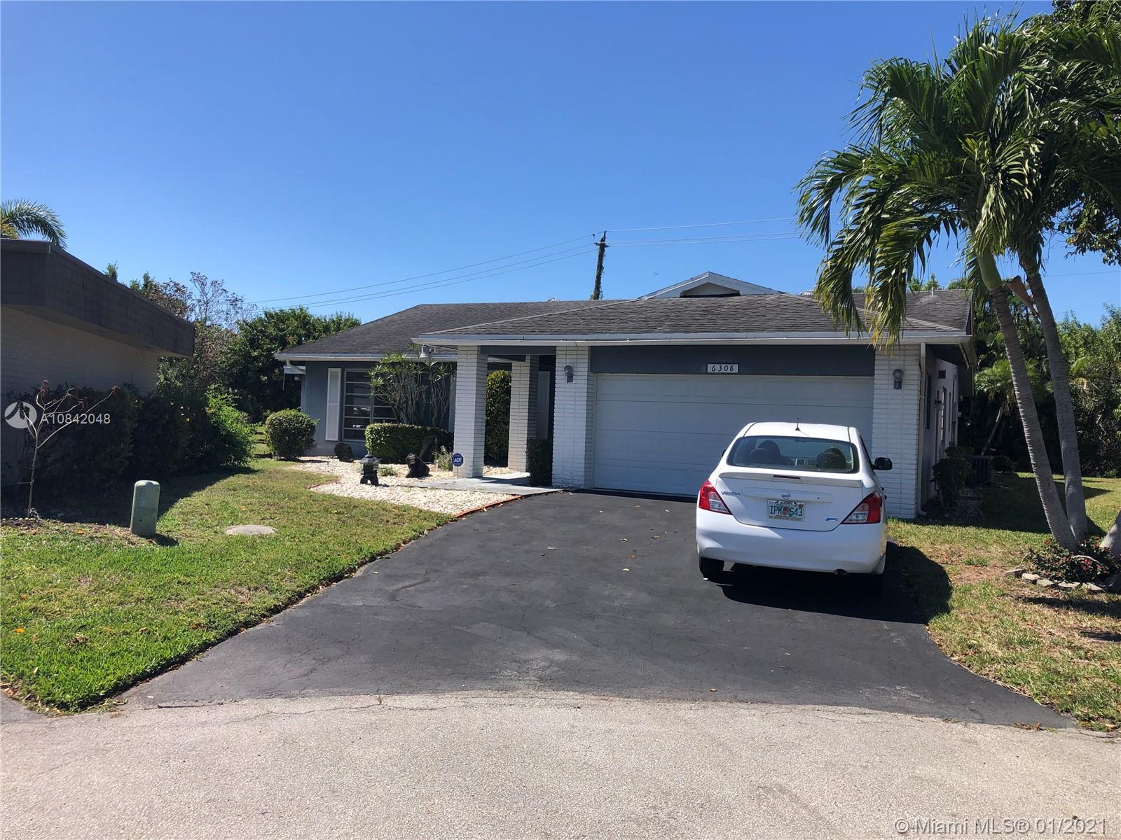 Tamarac, FL 33319,6308 Silk Oak Cir