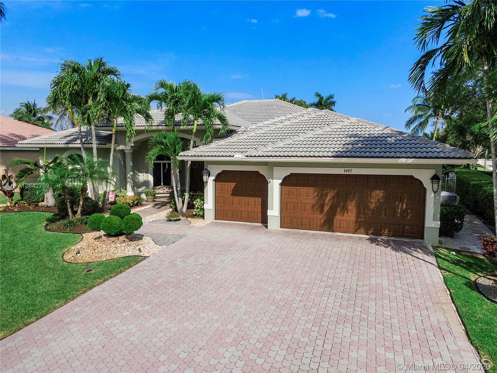 5007 NW 113th Ave, Coral Springs, FL 33076