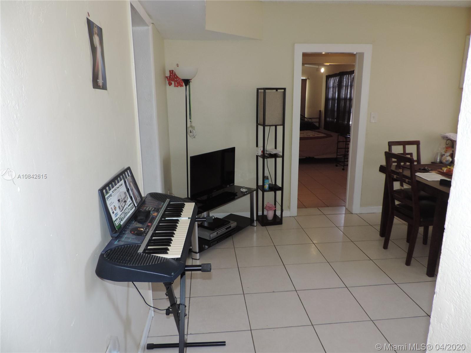 Pompano Beach, FL 33064,1490 NE 51st St