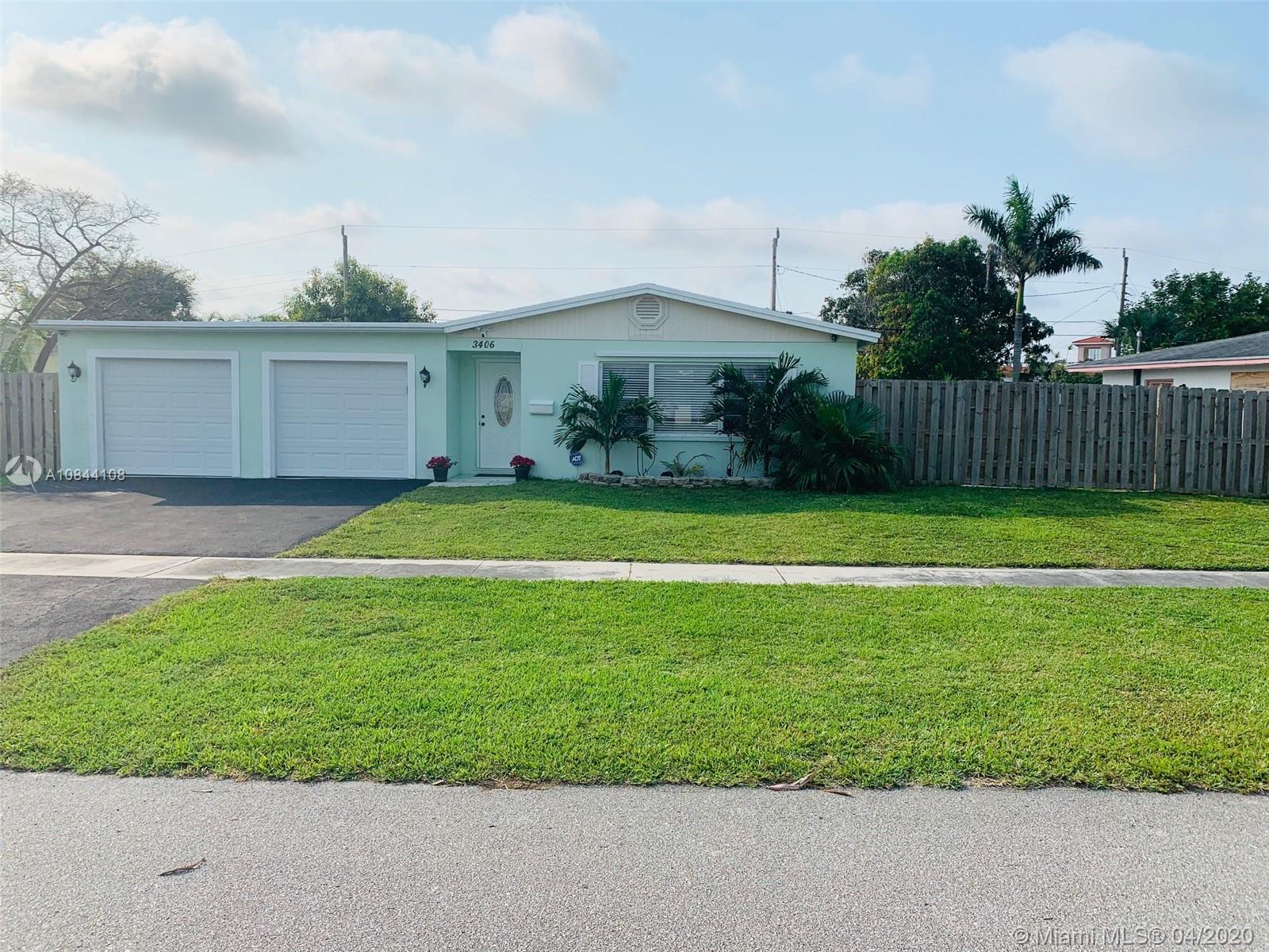 3406 Capri Rd, Palm Beach Gardens, FL 33410