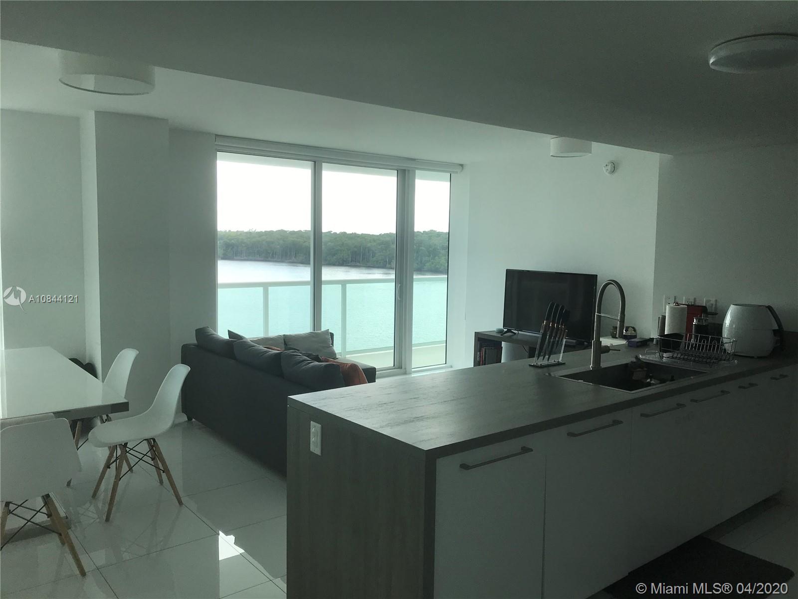 Sunny Isles Beach, FL 33160,400 Sunny Isles Blvd #505