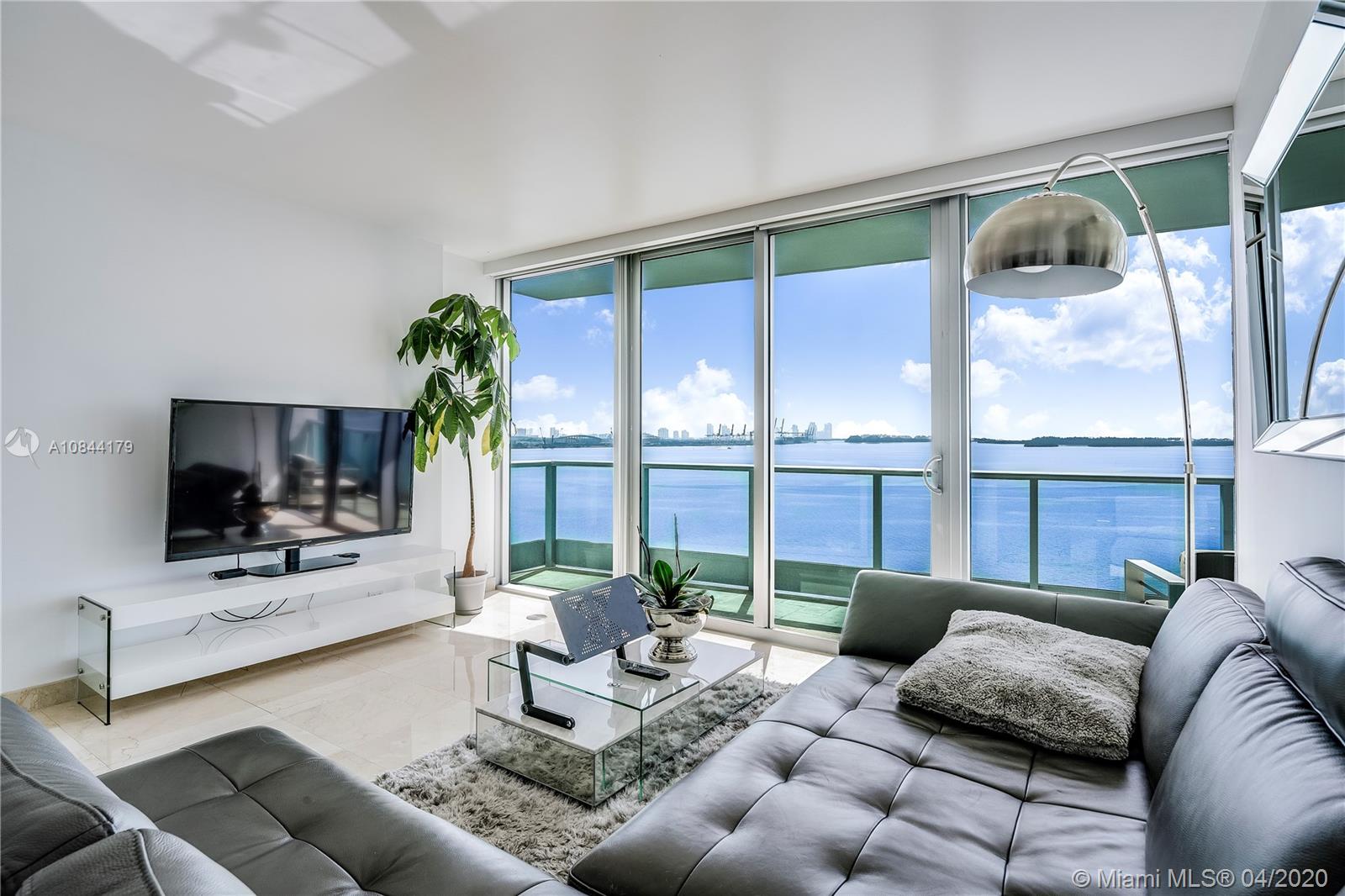 Miami, FL 33131,1331 Brickell Bay Dr #1403