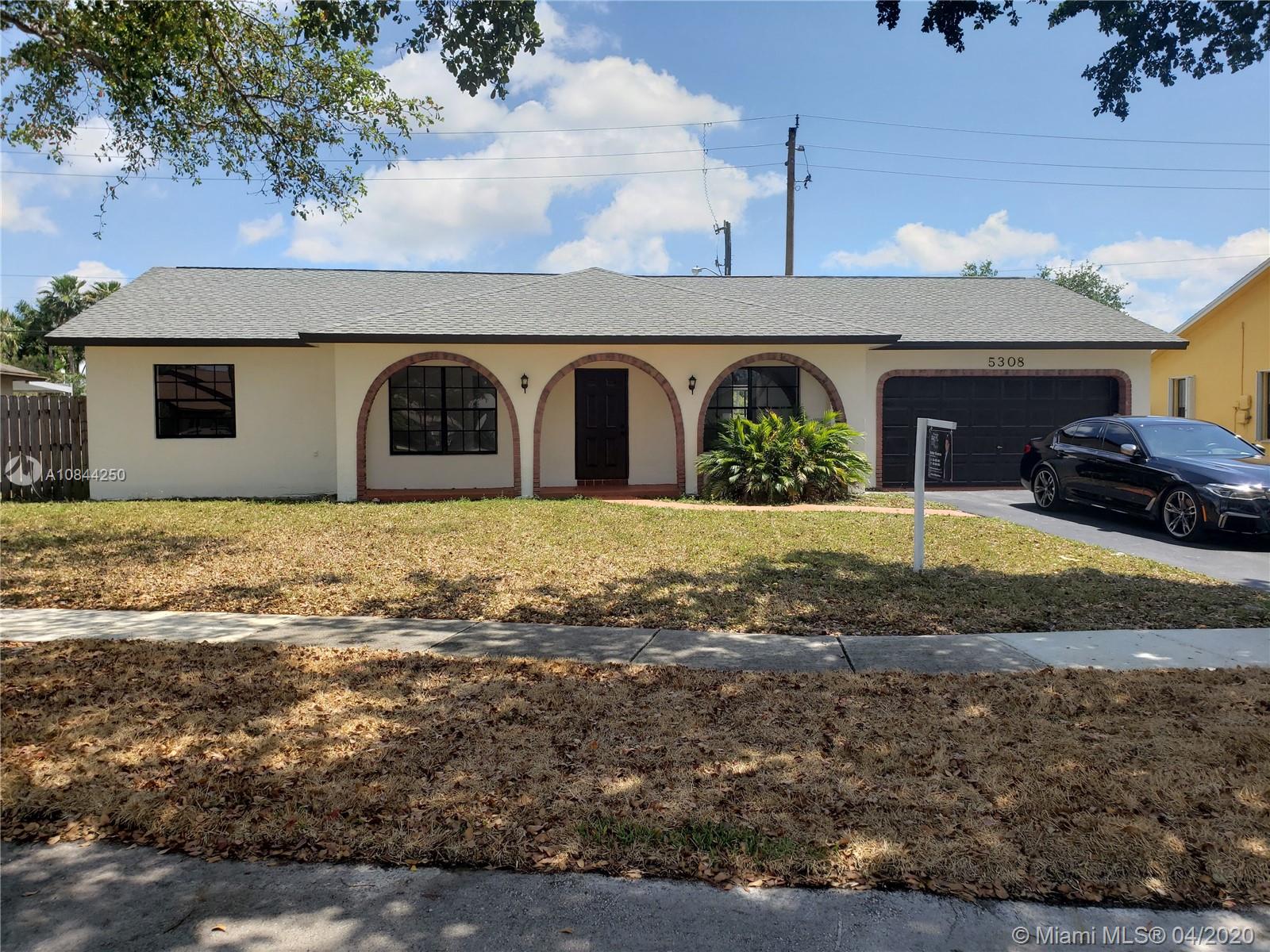 Cooper City, FL 33328,5308 SW 86th Ave