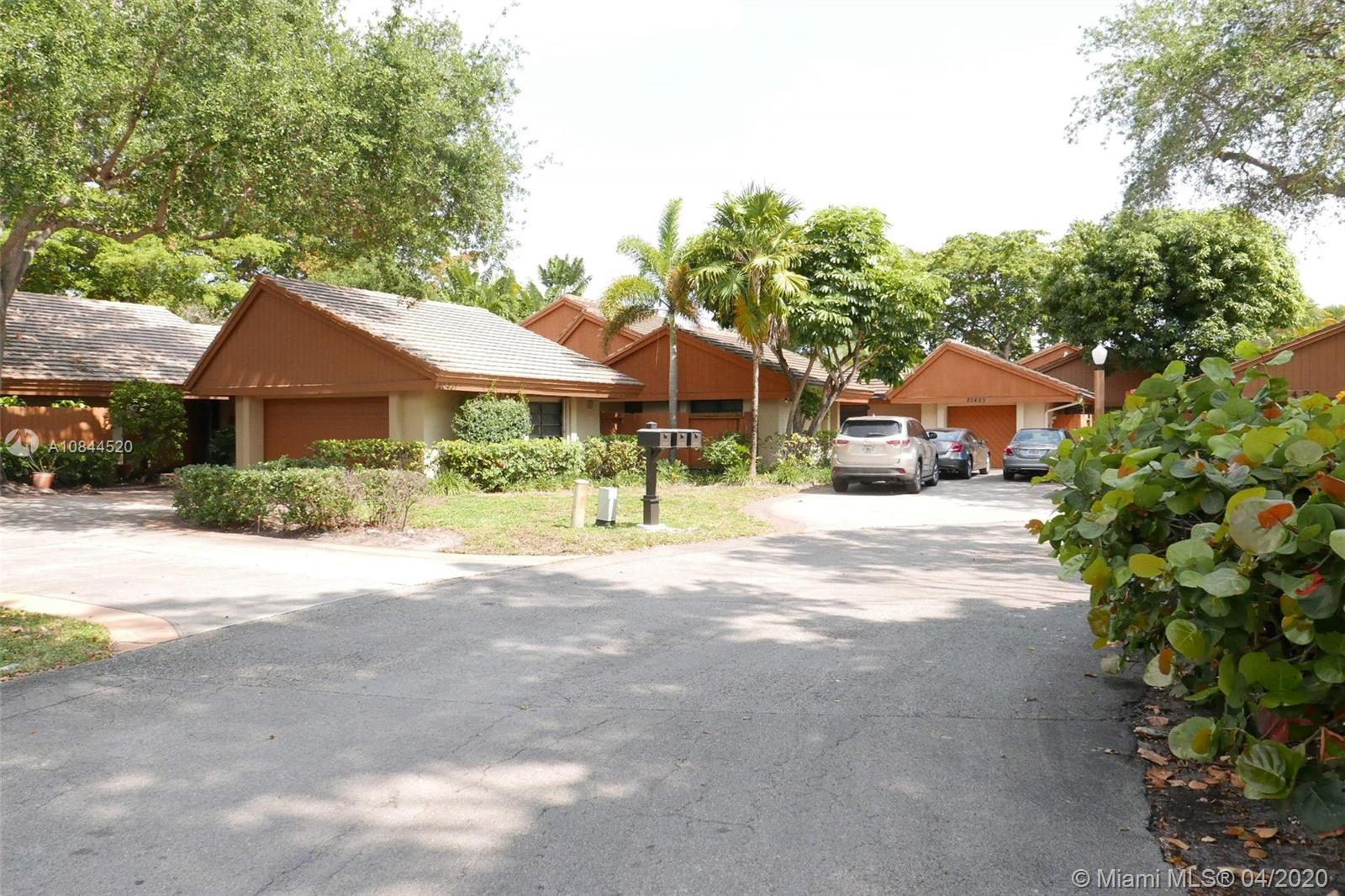 20445 NE 10th Pl, Miami, FL 33179