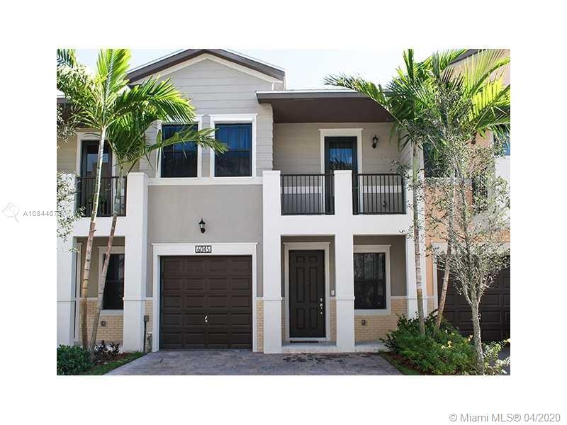 Doral, FL 33178,6055 NW 104 PATH #6055