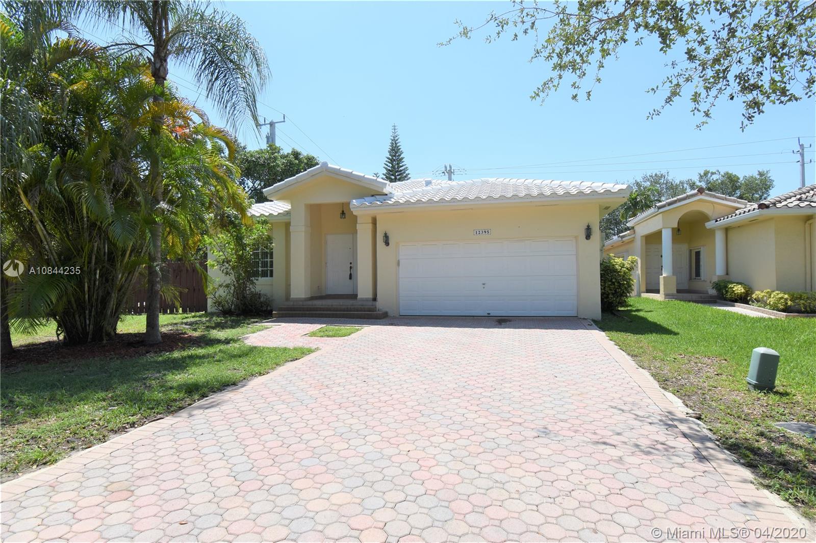 12395 Natalies Cove Rd, Cooper City, FL 33330