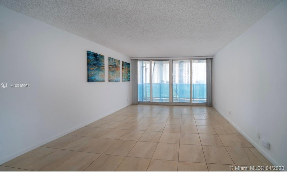 Sunny Isles Beach, FL 33160,100 Bayview Dr #1011