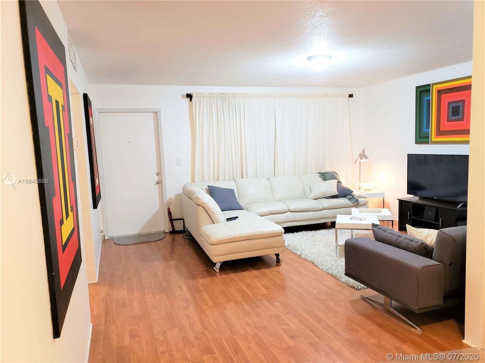 Hollywood, FL 33021,5112 Hollywood Blvd #22