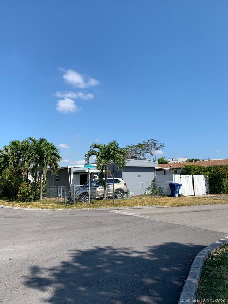 Miami, FL 33184,970 SW 127 CT