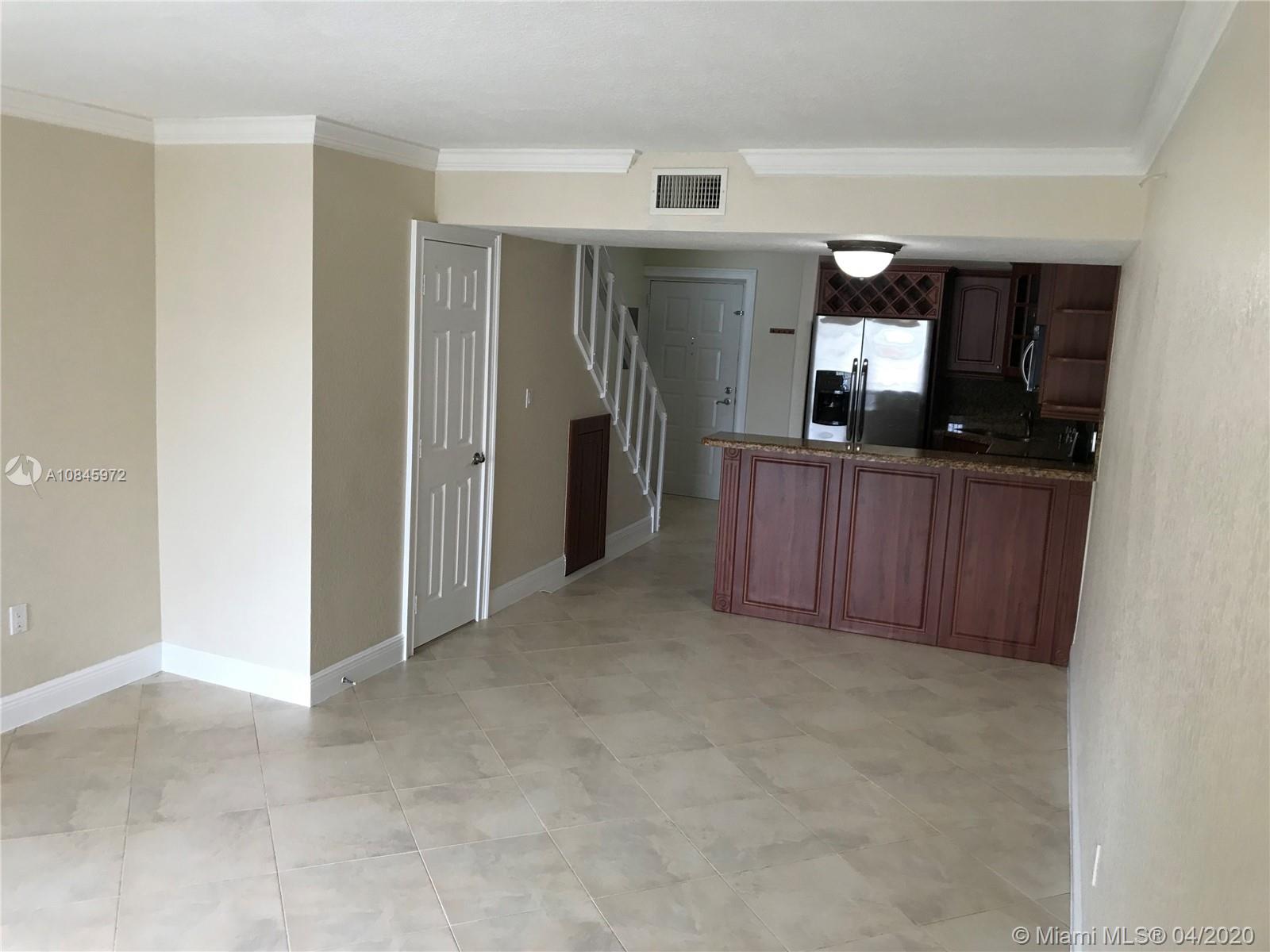 Hialeah, FL 33016,2740 W 76th St #202