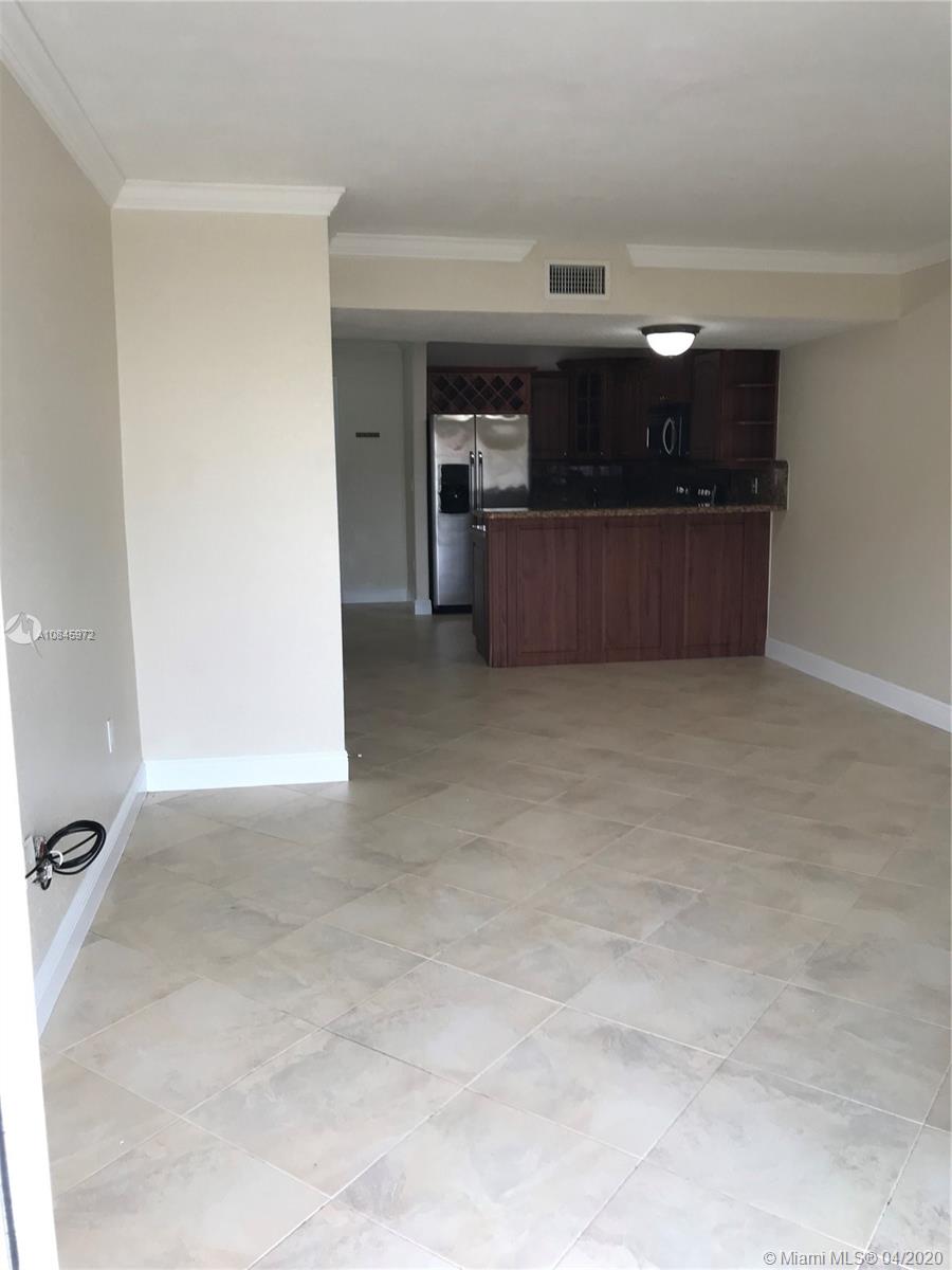 Hialeah, FL 33016,2740 W 76th St #202