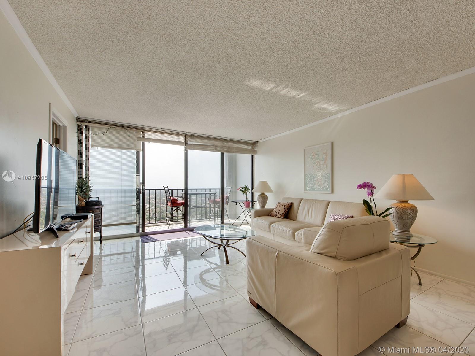 Hollywood, FL 33019,2401 S Ocean Dr #2106