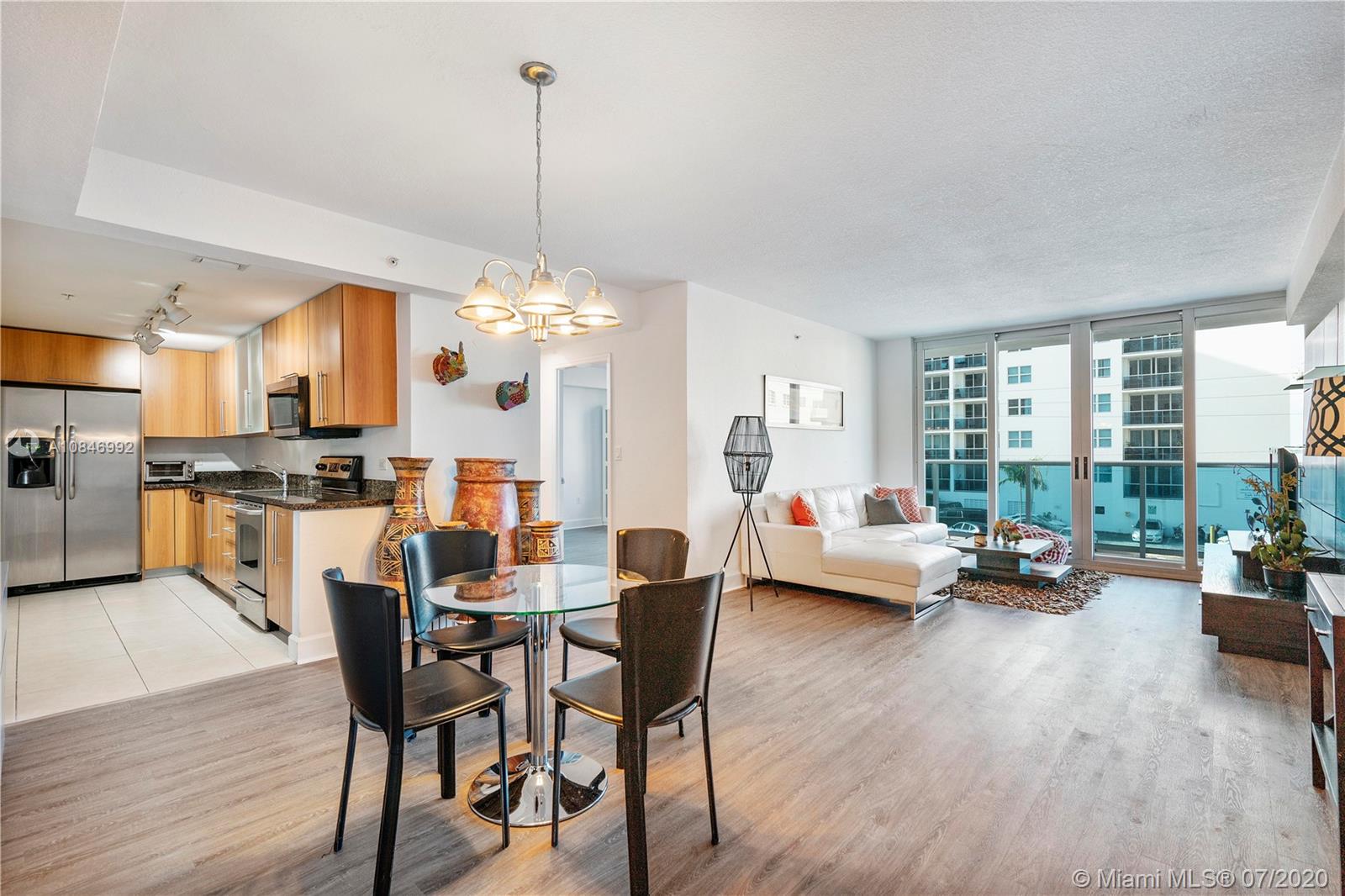 North Bay Village, FL 33141,7501 E Treasure Dr #2P