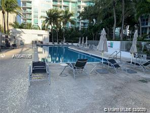 Aventura, FL 33180,3029 NE 188th St #317