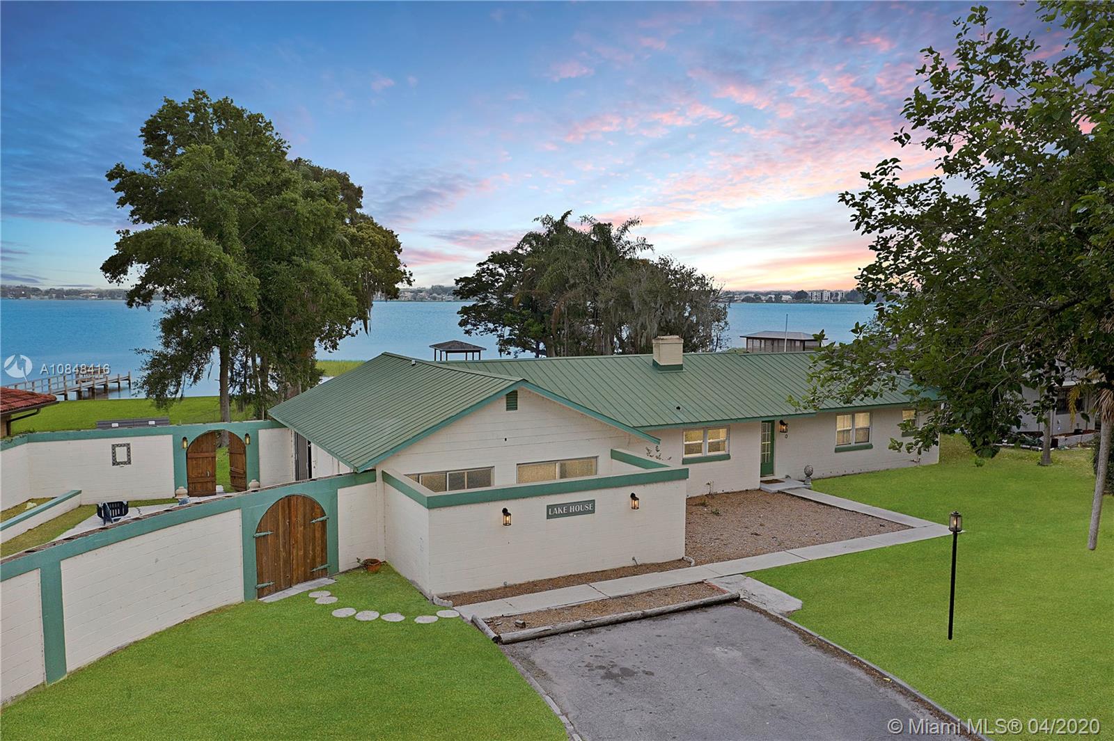 230 LAKE HOWARD,  Winter Haven,  FL 33880