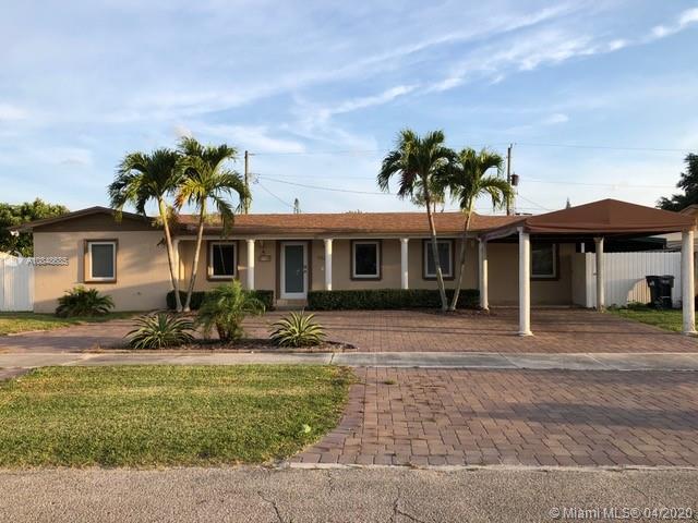 9520 SW 165th Ter, Miami, FL 33157