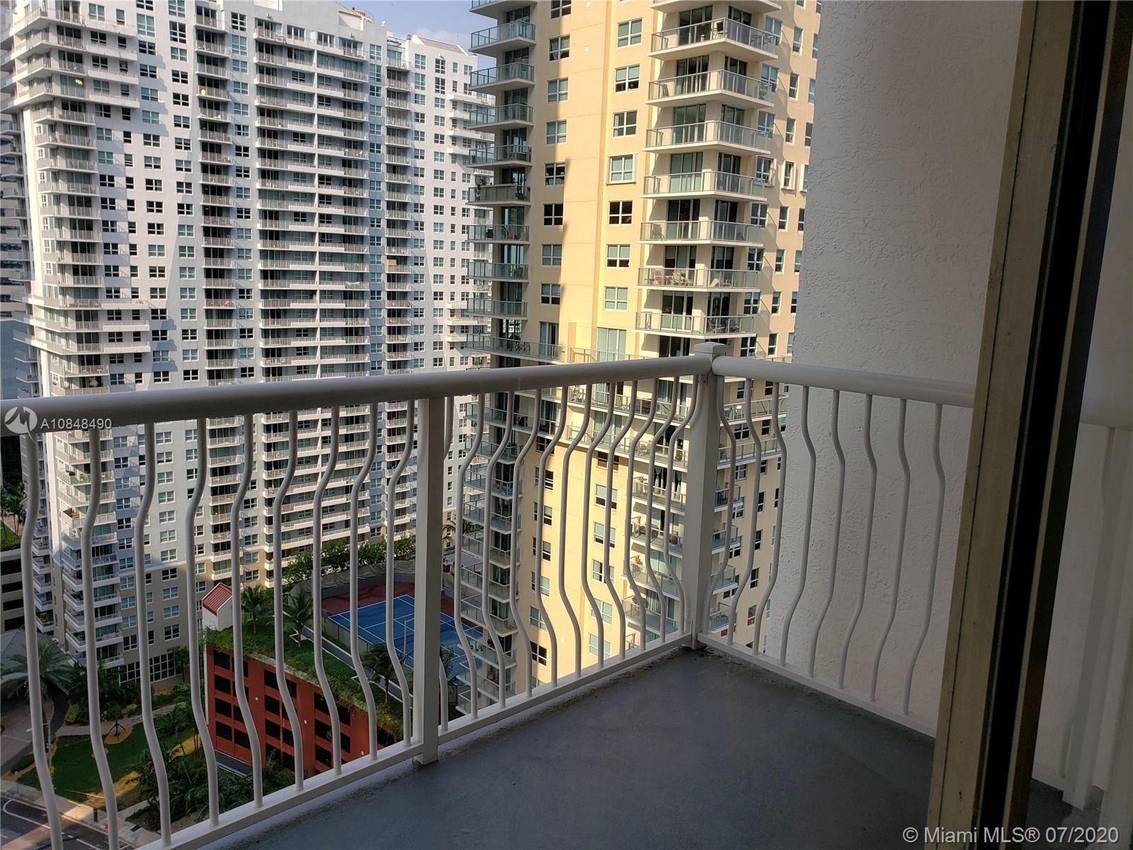 Miami, FL 33131,1200 Brickell Bay Dr #2304