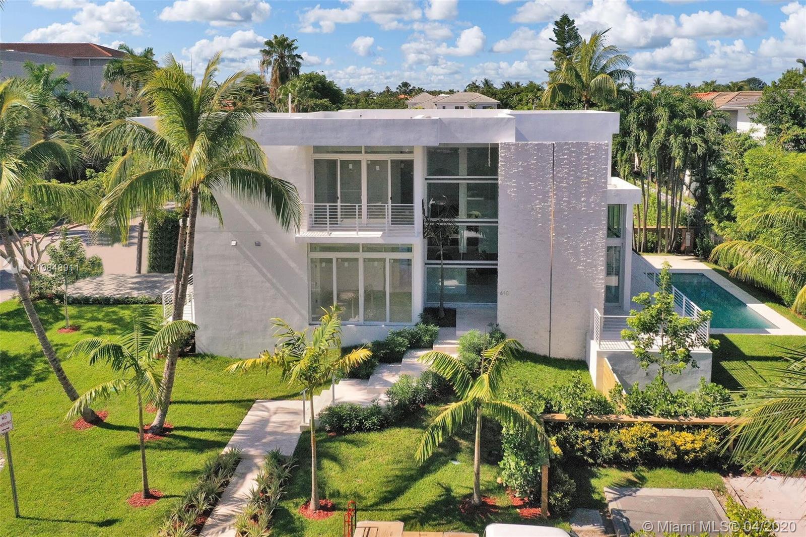 Key Biscayne, FL 33149,610 Ridgewood Rd