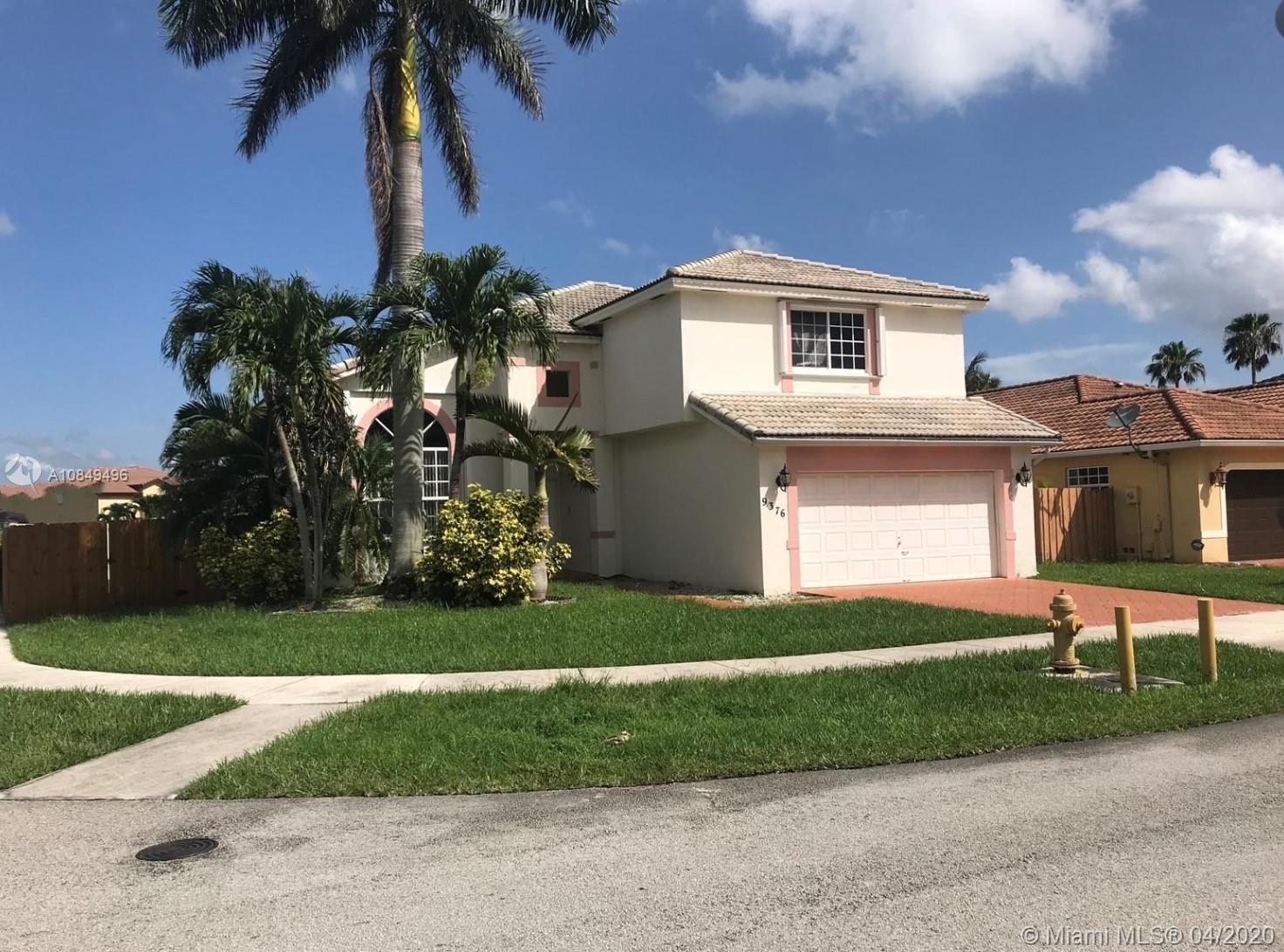 Miami, FL 33196,9376 SW 166 CT