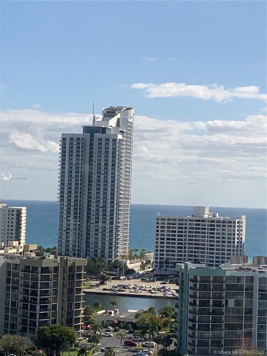 Hallandale Beach, FL 33009,2500 Parkview Dr #2101