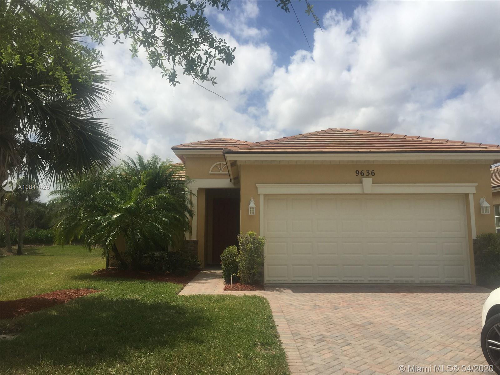 9636 SW Flowermound Cir, Port St. Lucie, FL 34987