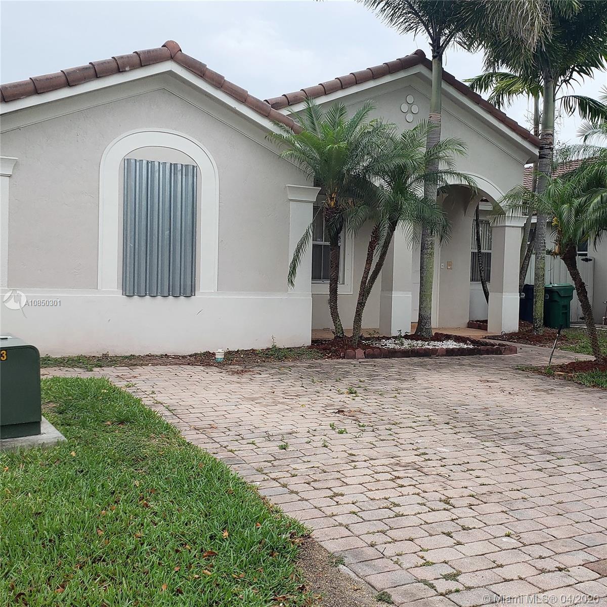 Homestead, FL 33032,10932 SW 242nd St