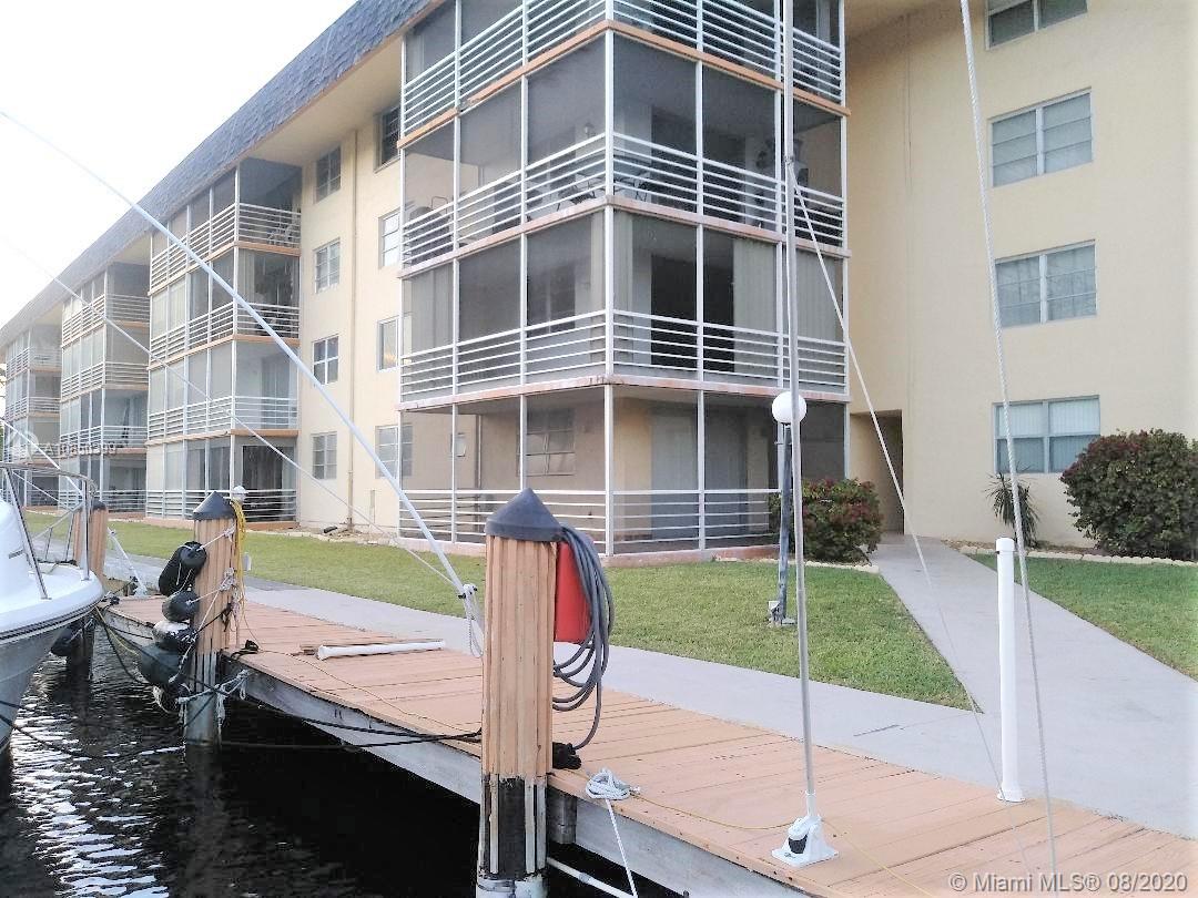3550 NE 169 #206,  North Miami Beach,  FL 33160