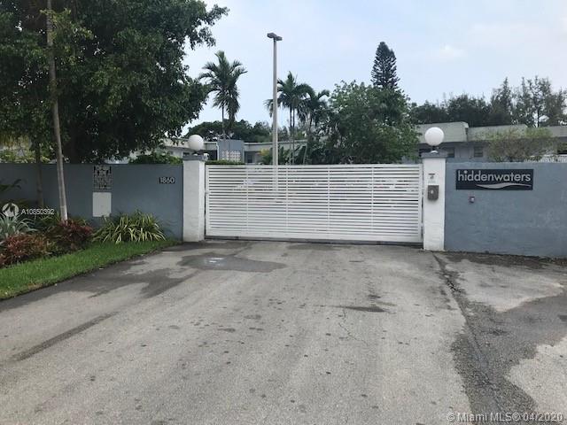 1860 VENICE PARK DR #205, North Miami, FL 33181