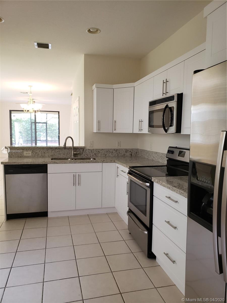 Weston, FL 33332,3963 Orange Tree Ln #3963