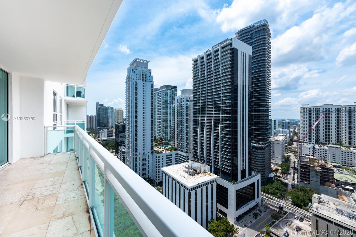 Miami, FL 33131,951 Brickell Ave #2907