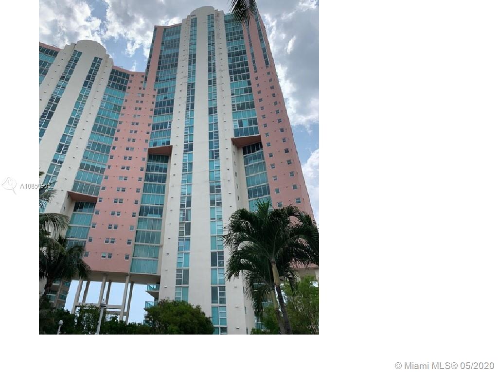 Aventura, FL 33180,3370 Hidden Bay Dr #3215