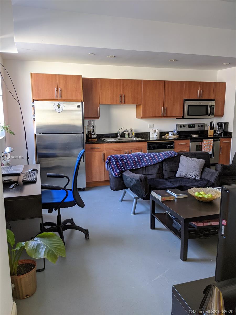 Miami, FL 33131,111 E Flagler St #410