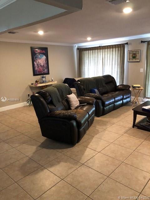 Miami, FL 33183,7725 SW 127th CT