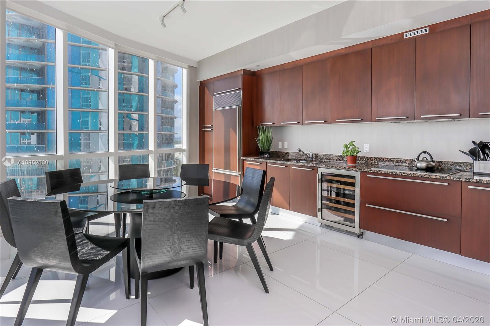 Sunny Isles Beach, FL 33160,15811 Collins Ave #1201