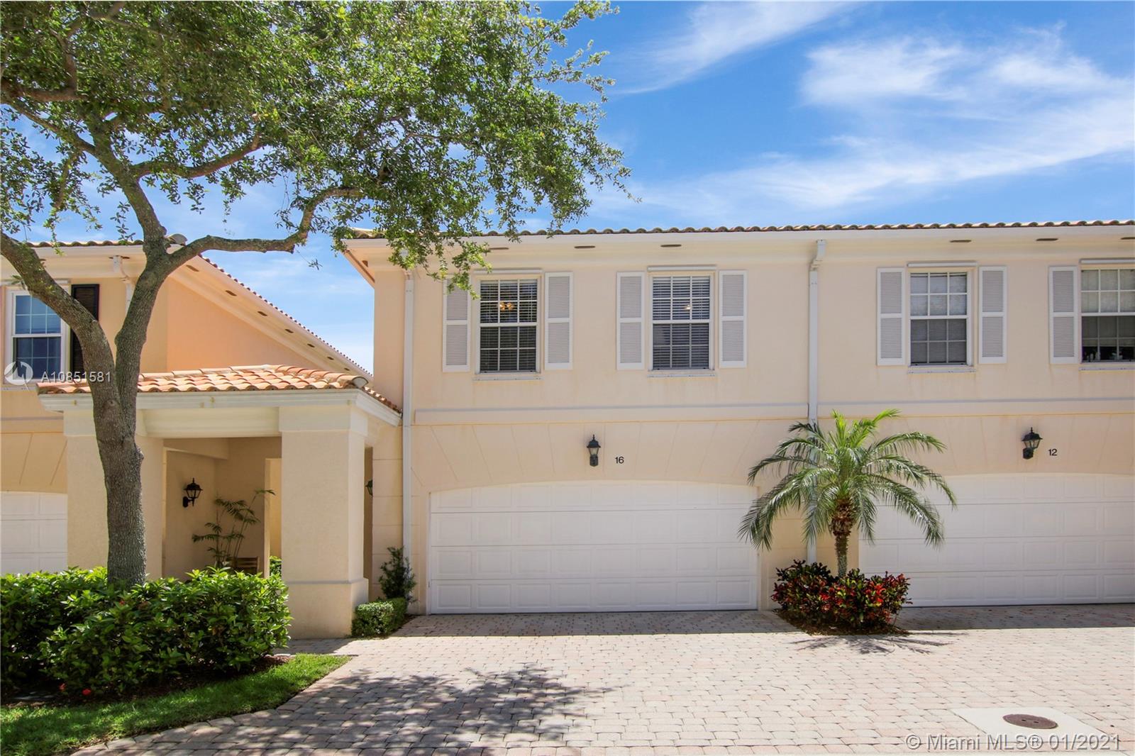 Tequesta, FL 33469,16 Laurel Oaks Cir