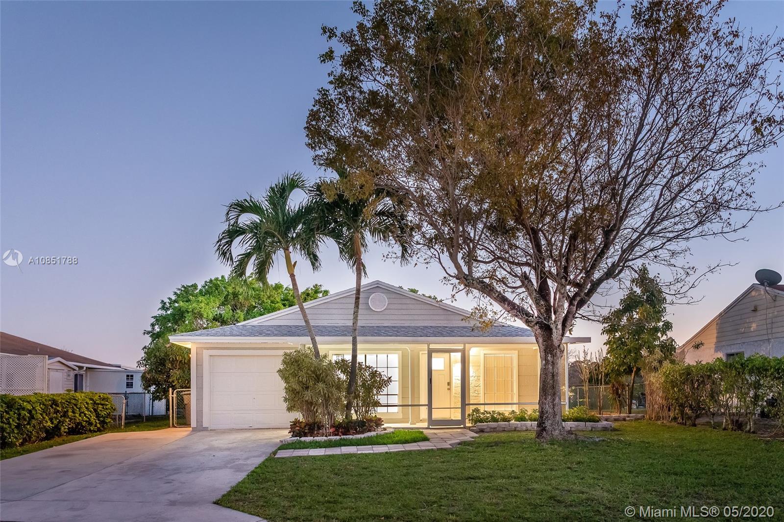 8332 Butterfield Ln, Boca Raton, FL 33433