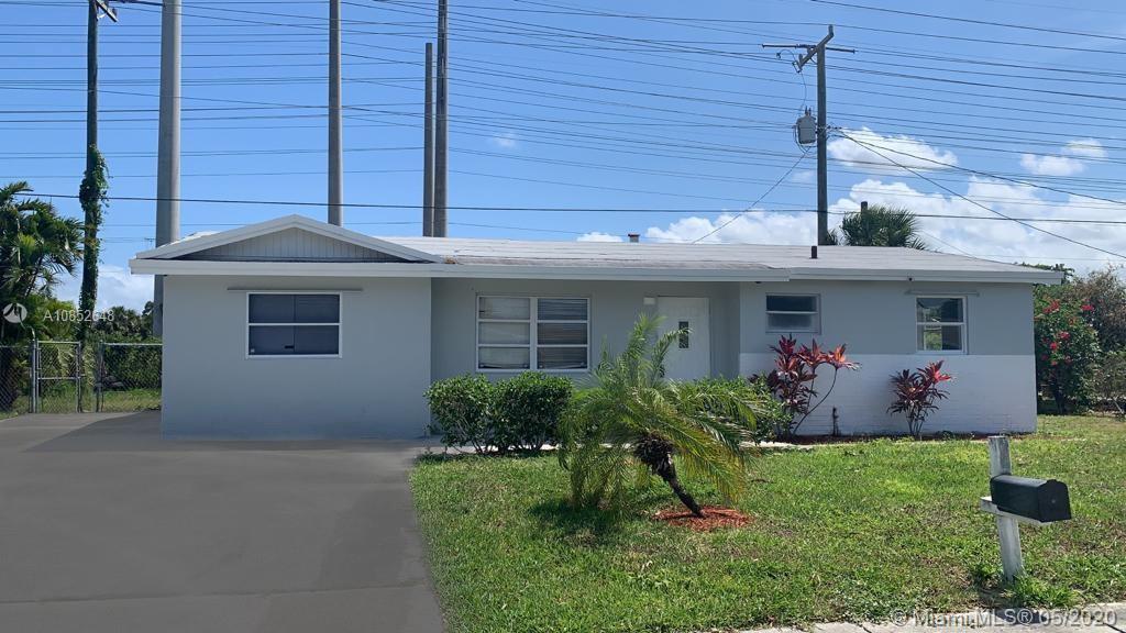 1111 W 1st St, Riviera Beach, FL 33404