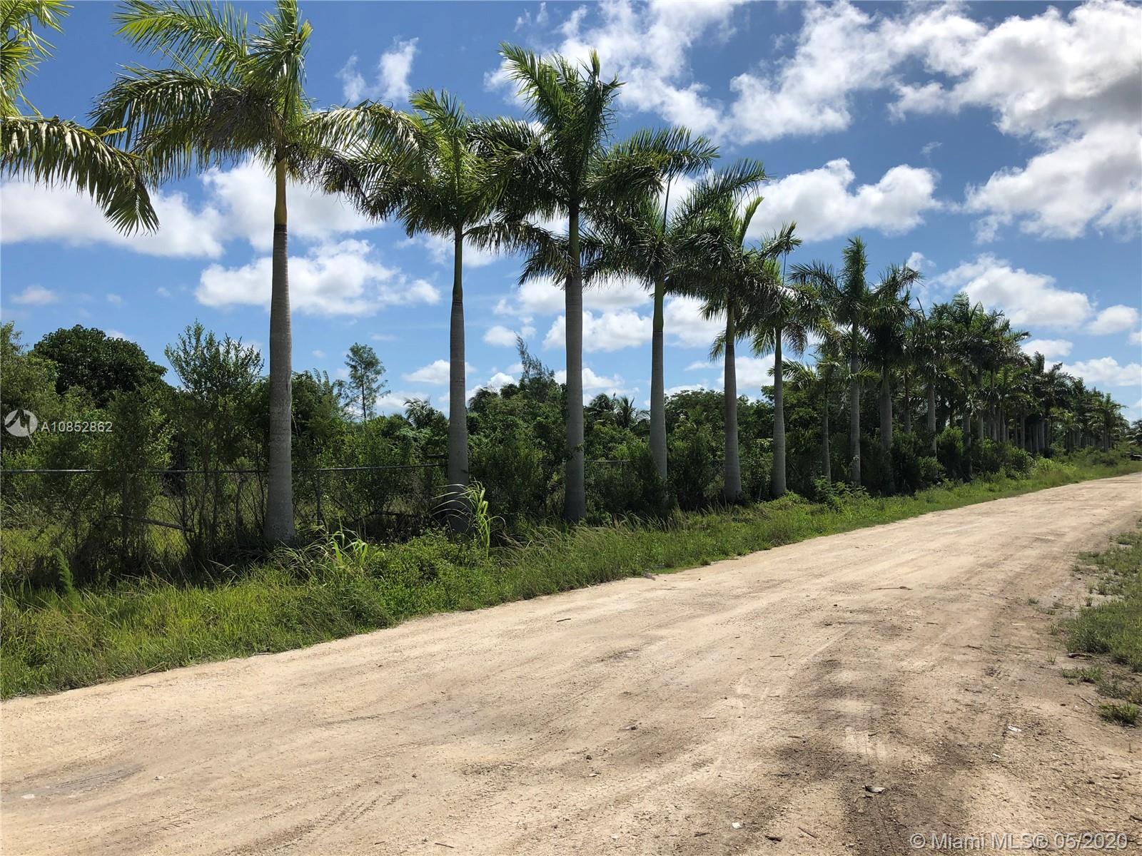 Unincorporated Dade County, FL 33187,30-5828-000-1280