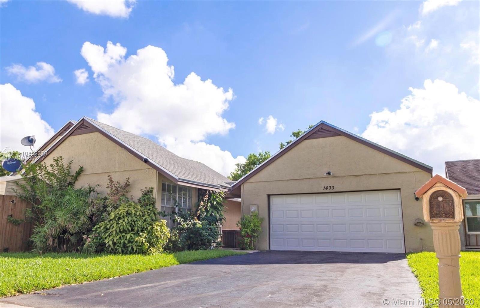 Homestead, FL 33035,1433 Kittiwake Ct