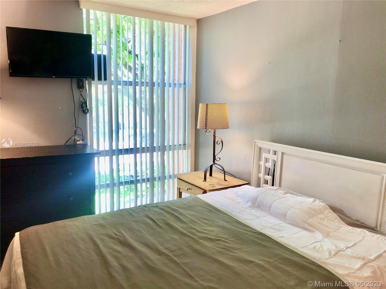 Sunny Isles Beach, FL 33160,210 172nd St #235