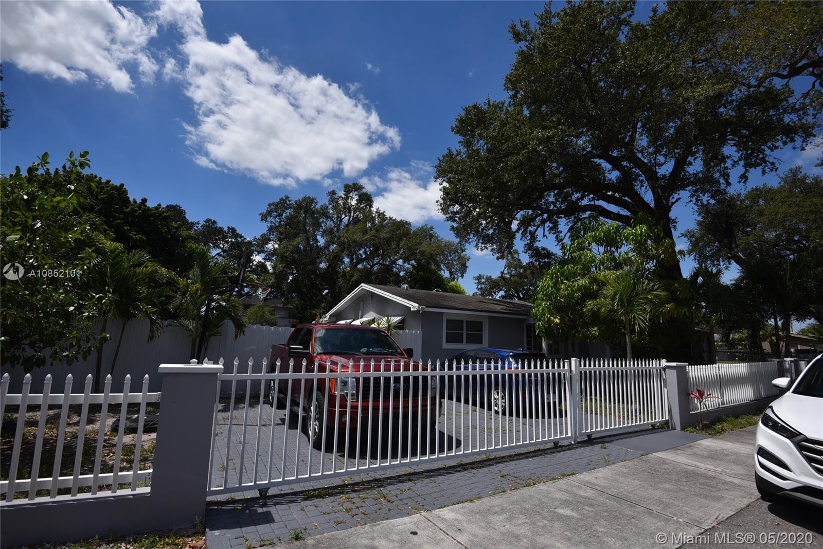 Miami, FL 33179,120 NE 185th Ter
