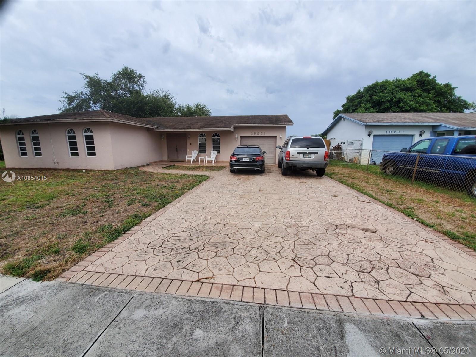 19221 NW 19th Ave, Miami Gardens, FL 33056