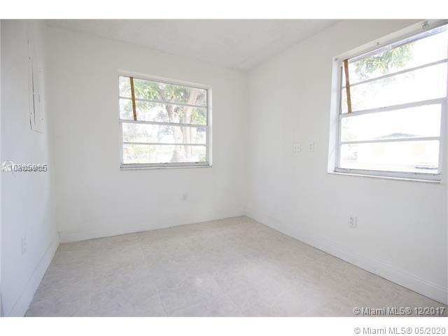 Miami, FL 33179,18500 NE 1st Ct
