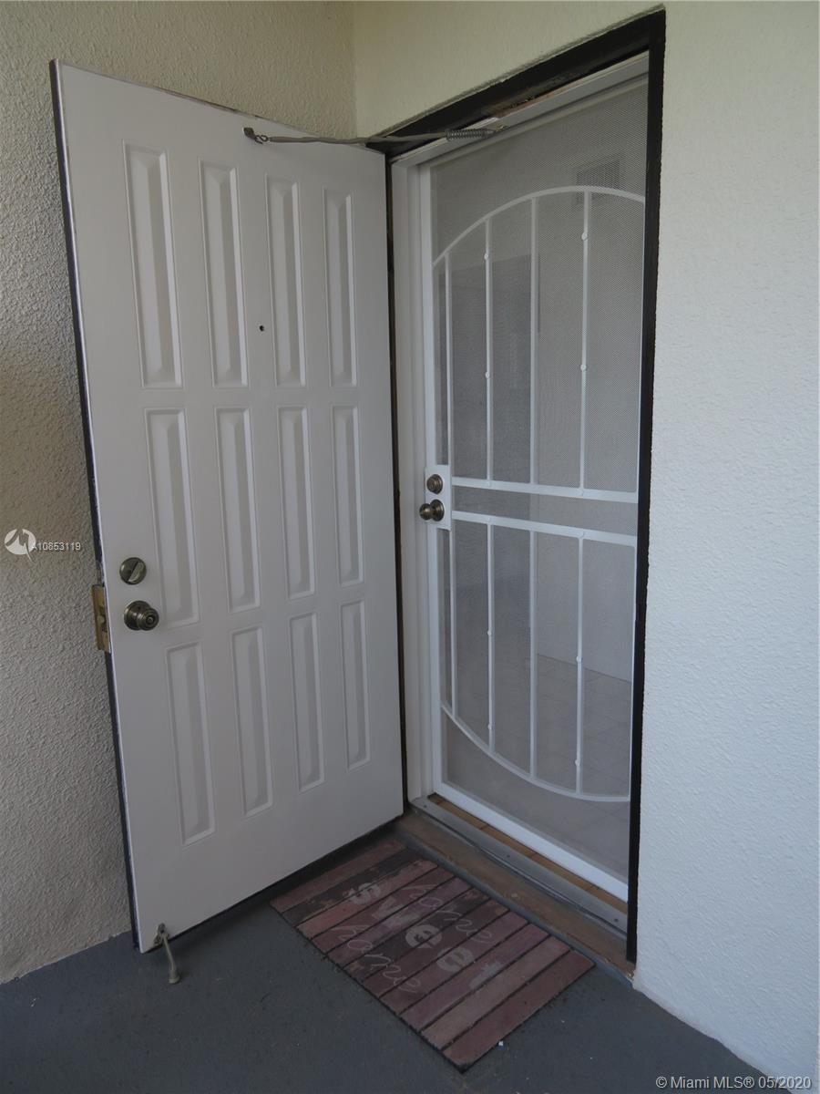 Pompano Beach, FL 33062,2707 NE 14th St Cswy #401