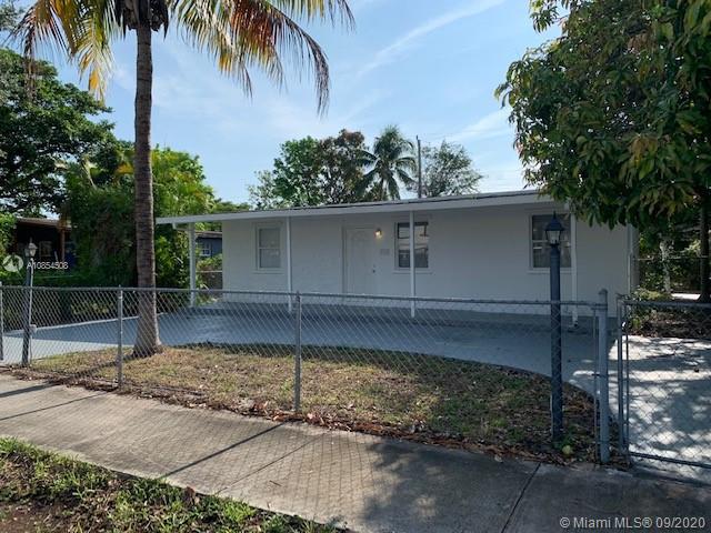 3741 SW 48th Ave, West Park, FL 33023