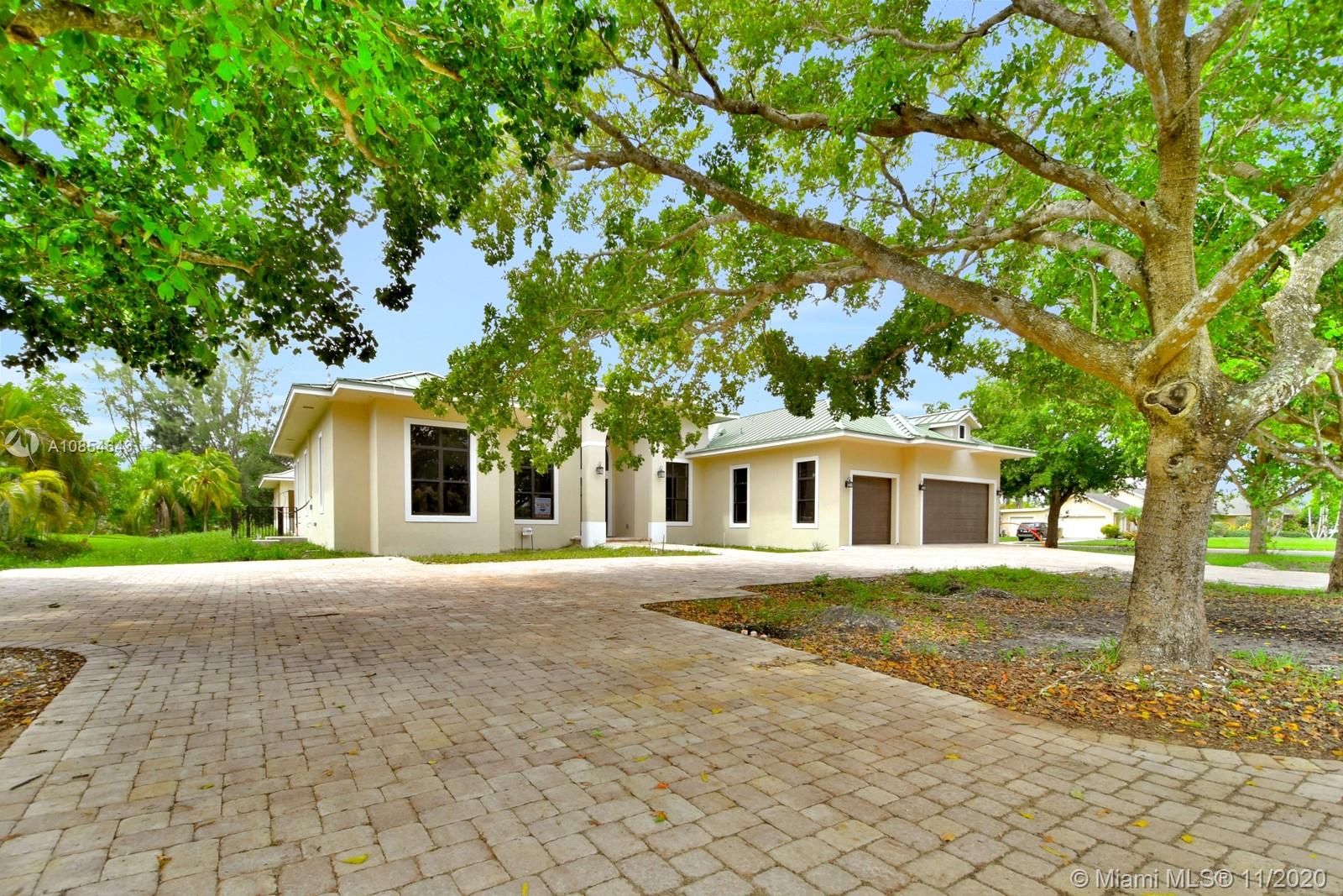 11870 Acorn Drive,  Davie,  FL 33330