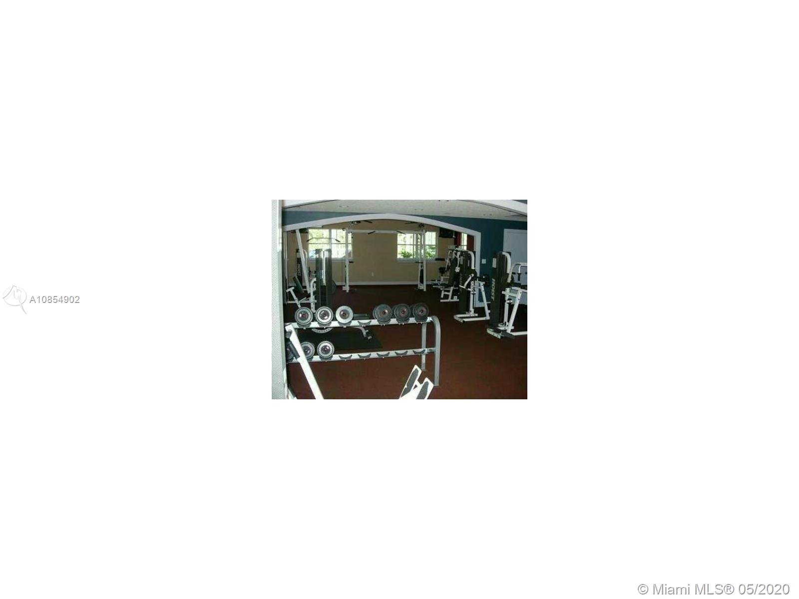 Doral, FL 33166,8290 Lake Dr #529