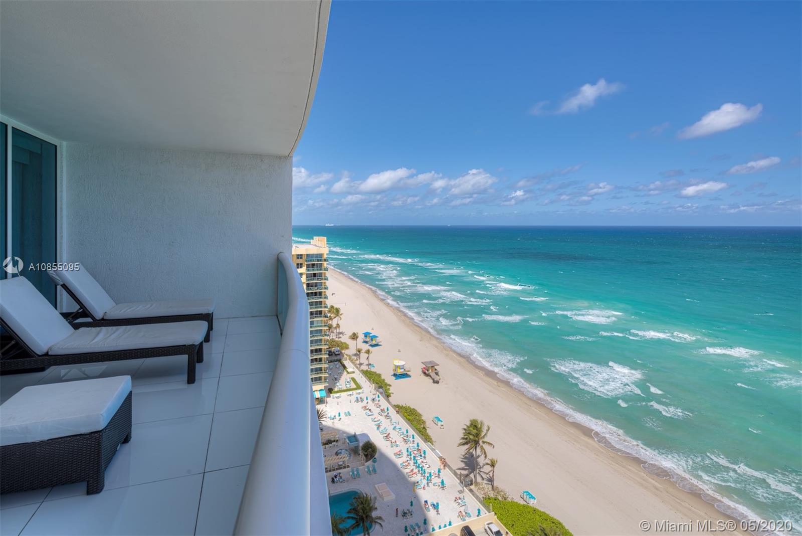 Hollywood, FL 33019,2711 S Ocean Dr #1904