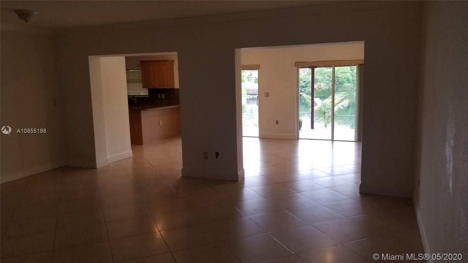 Miami Lakes, FL 33014,6721 Crooked Palm Ln #6721