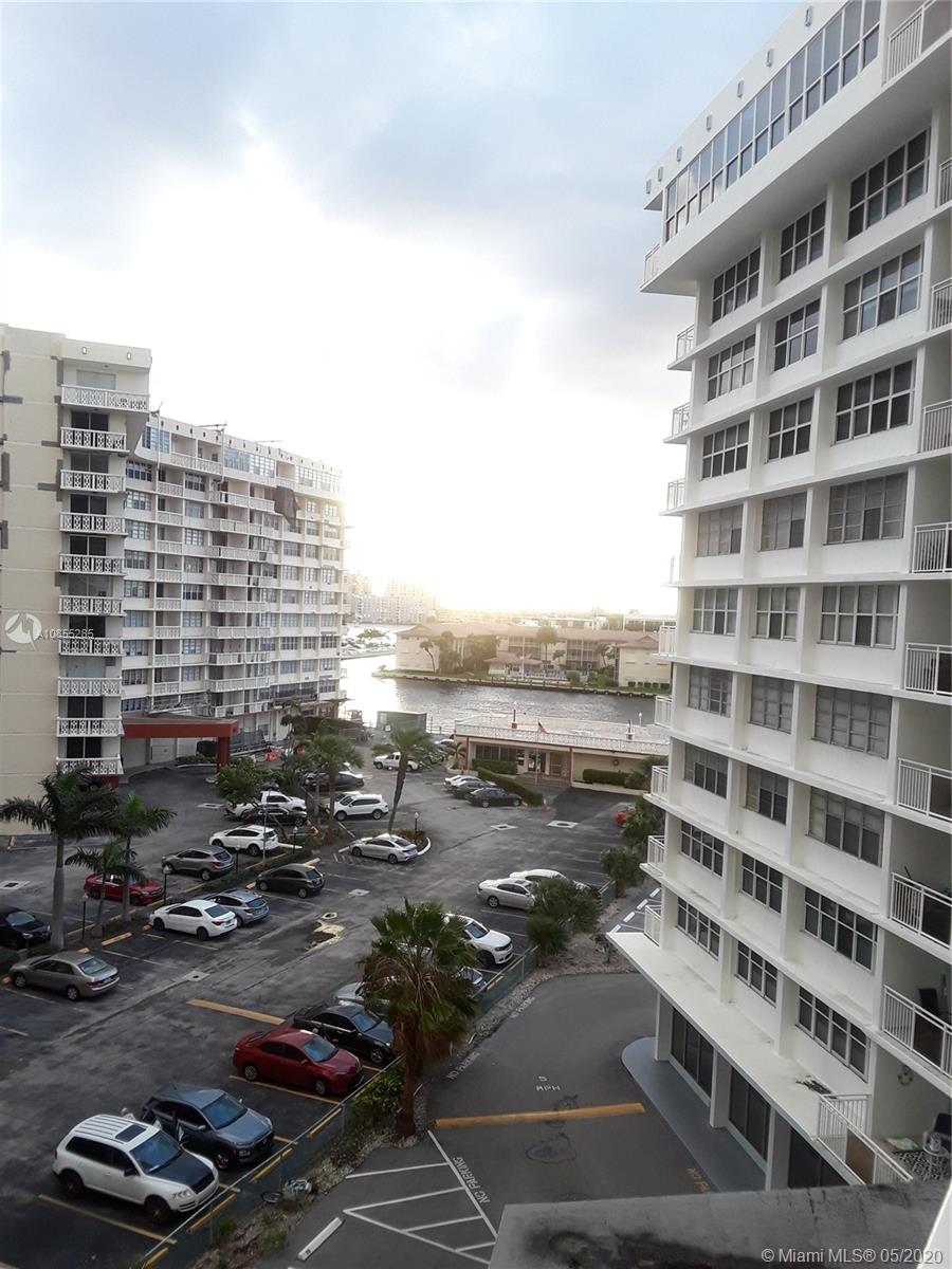 Hallandale Beach, FL 33009,1801 S Ocean Dr #643